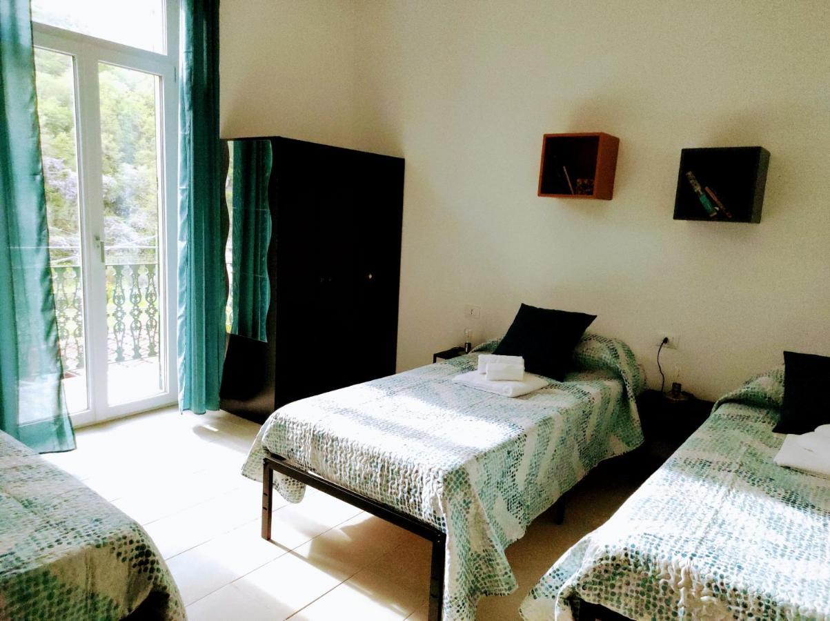 Apartament Bed On The Rocks Finale Ligure Zewnętrze zdjęcie